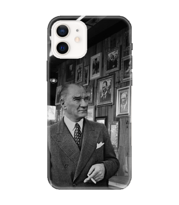 Klasik Siyah-Beyaz Portre Atatürk